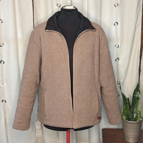 Woolrich Jackets & Blazers - Woolrich tan quilted wool bomber jacket Medium